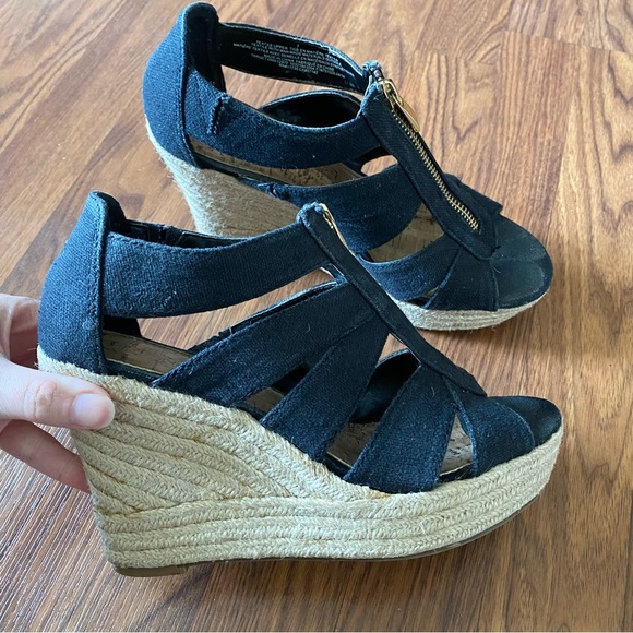 Merona size 7 wedge sandals - Picture 3 of 9